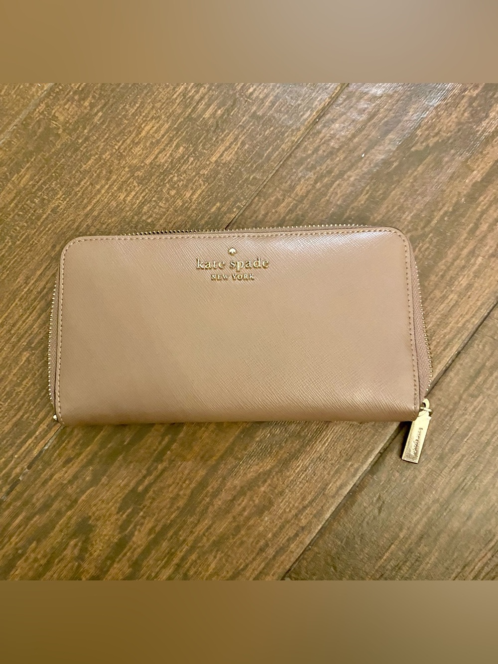 Kate Spade New York Brown Foldover Wallet Zip Coin Pocket Card Slots ID Window